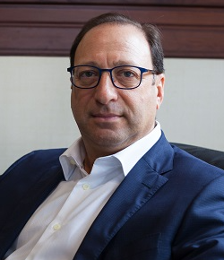 Photo of Bruce Goldstein